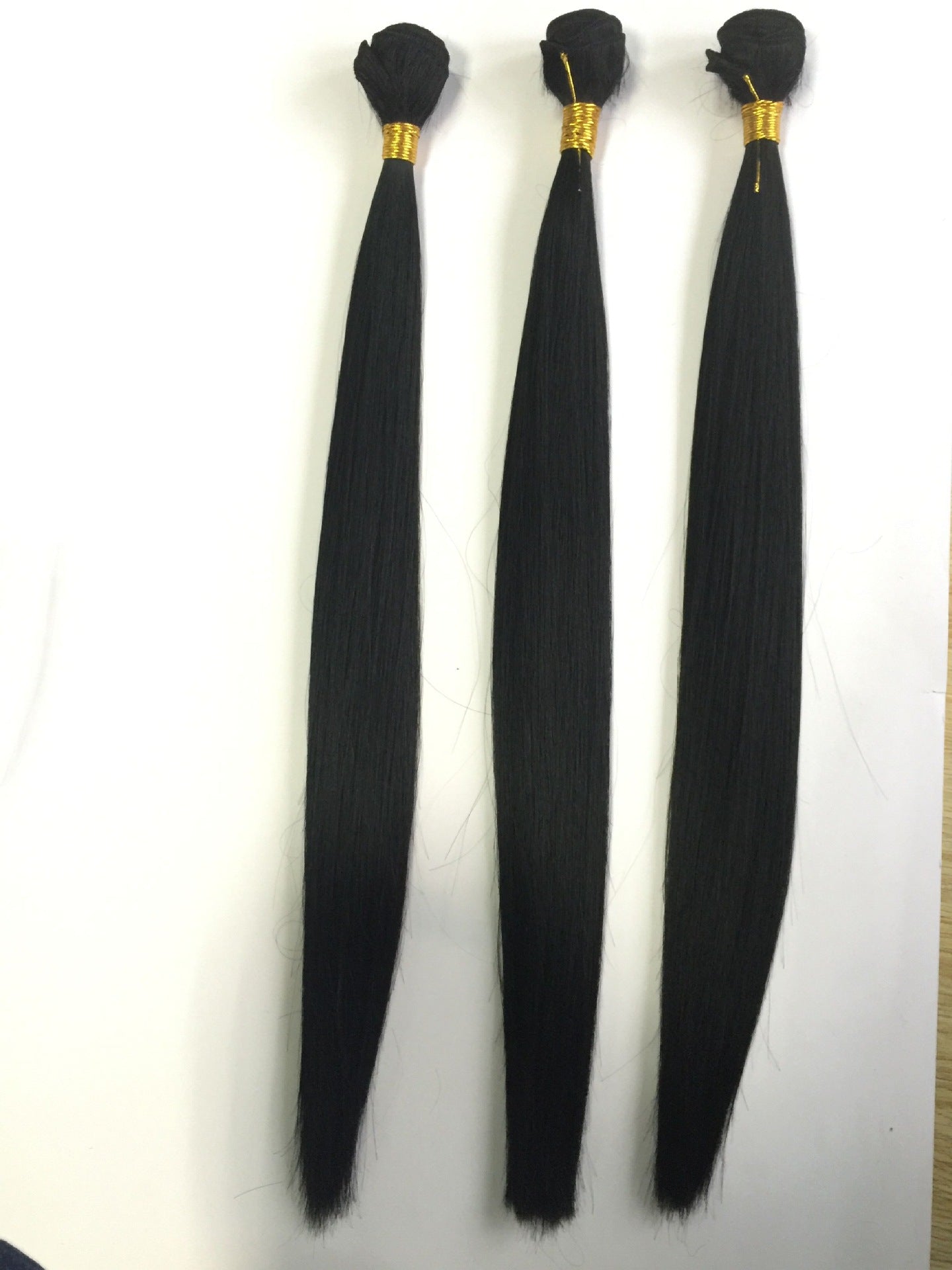 3 Straight Brazilian Human Hair Bundle